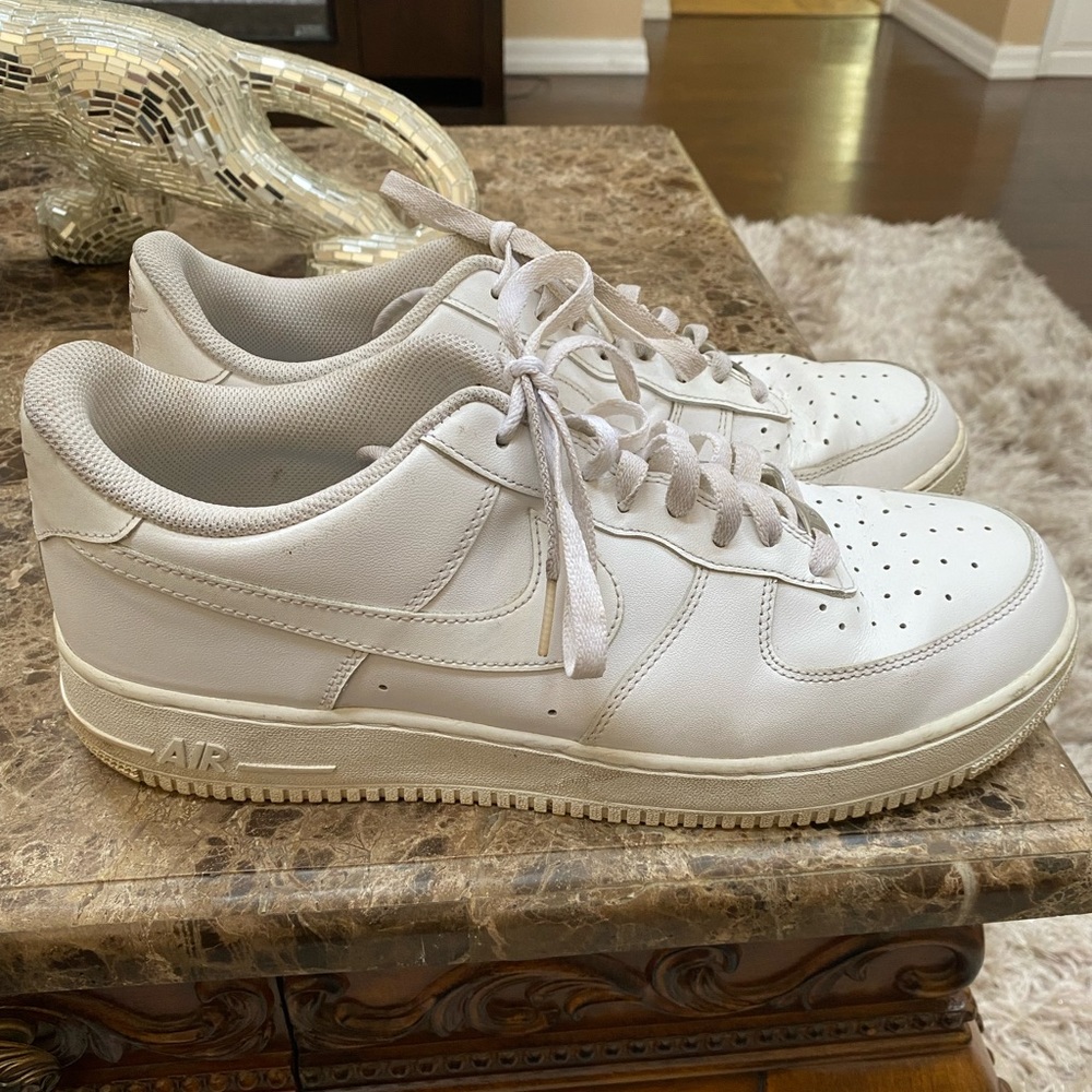 men all white air force 1
